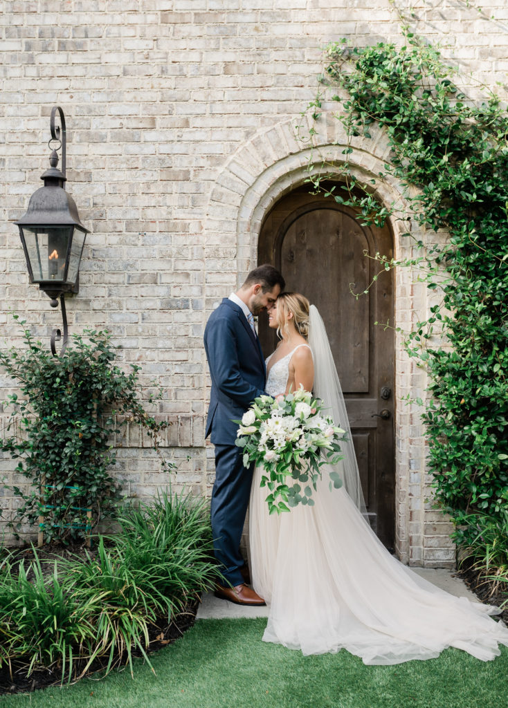 wrightsville manor, wedding photographers north carolina, north carolina weddings, the joyner company, wilmington nc wedding photographers, engagement photography, wrightsville manor weddings