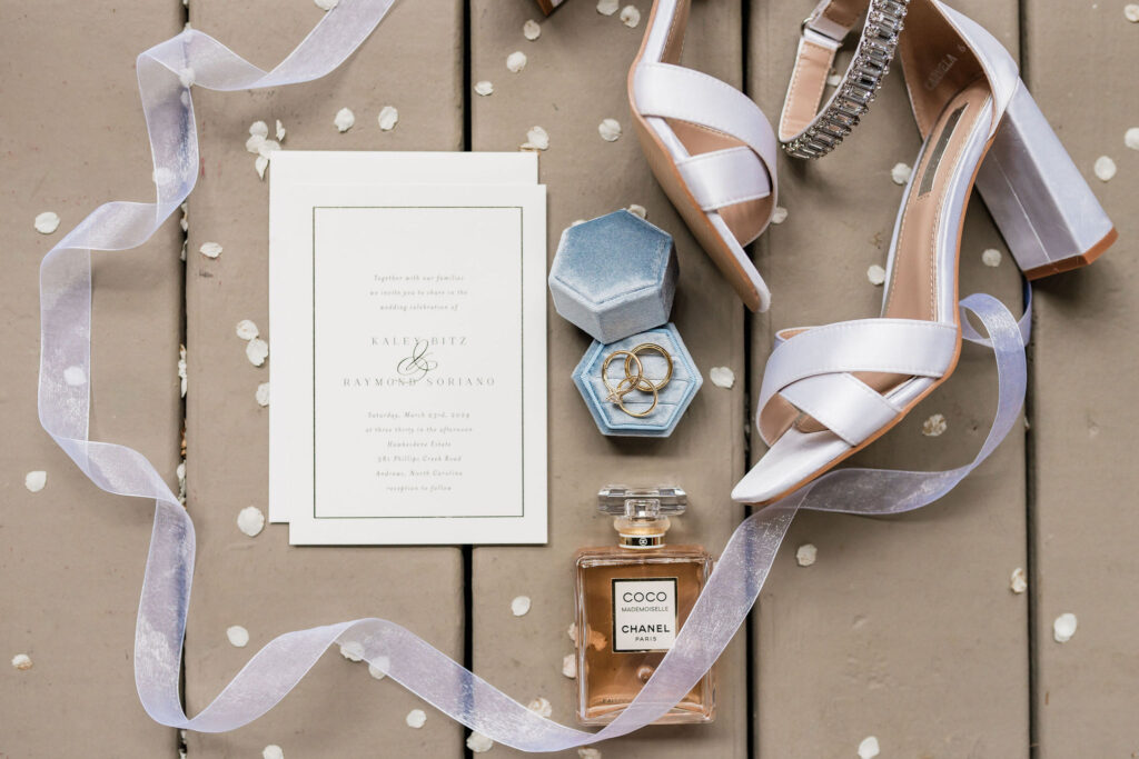Hawksdene Wedding Photos - Destination Wedding