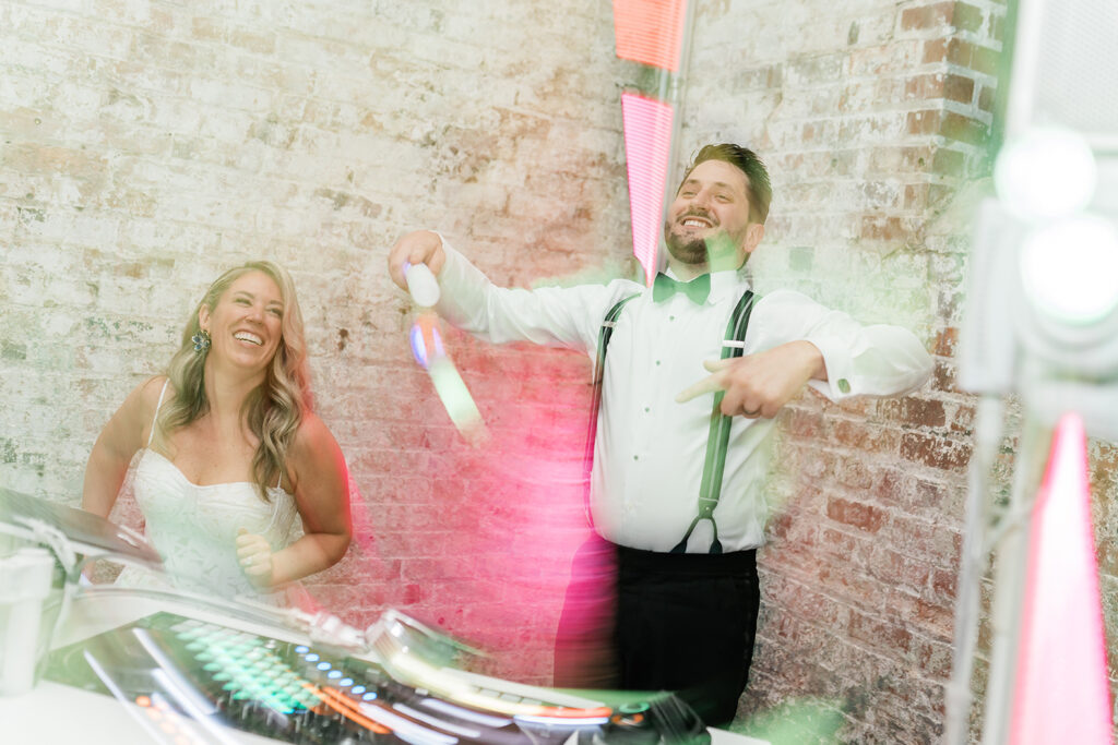 Bakery 105 Wedding Photos | The Joyner Company Photography and Videography Wilmington North Carolina