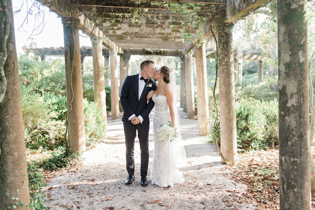 Bride+Groom 99